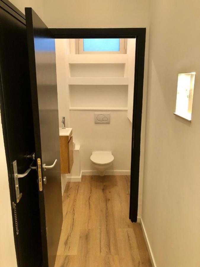 Luxury Two Bedroom With Bath *