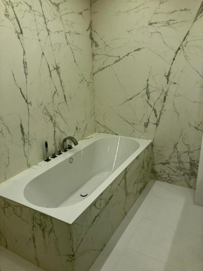 Luxury Two Bedroom With Bath Ghent