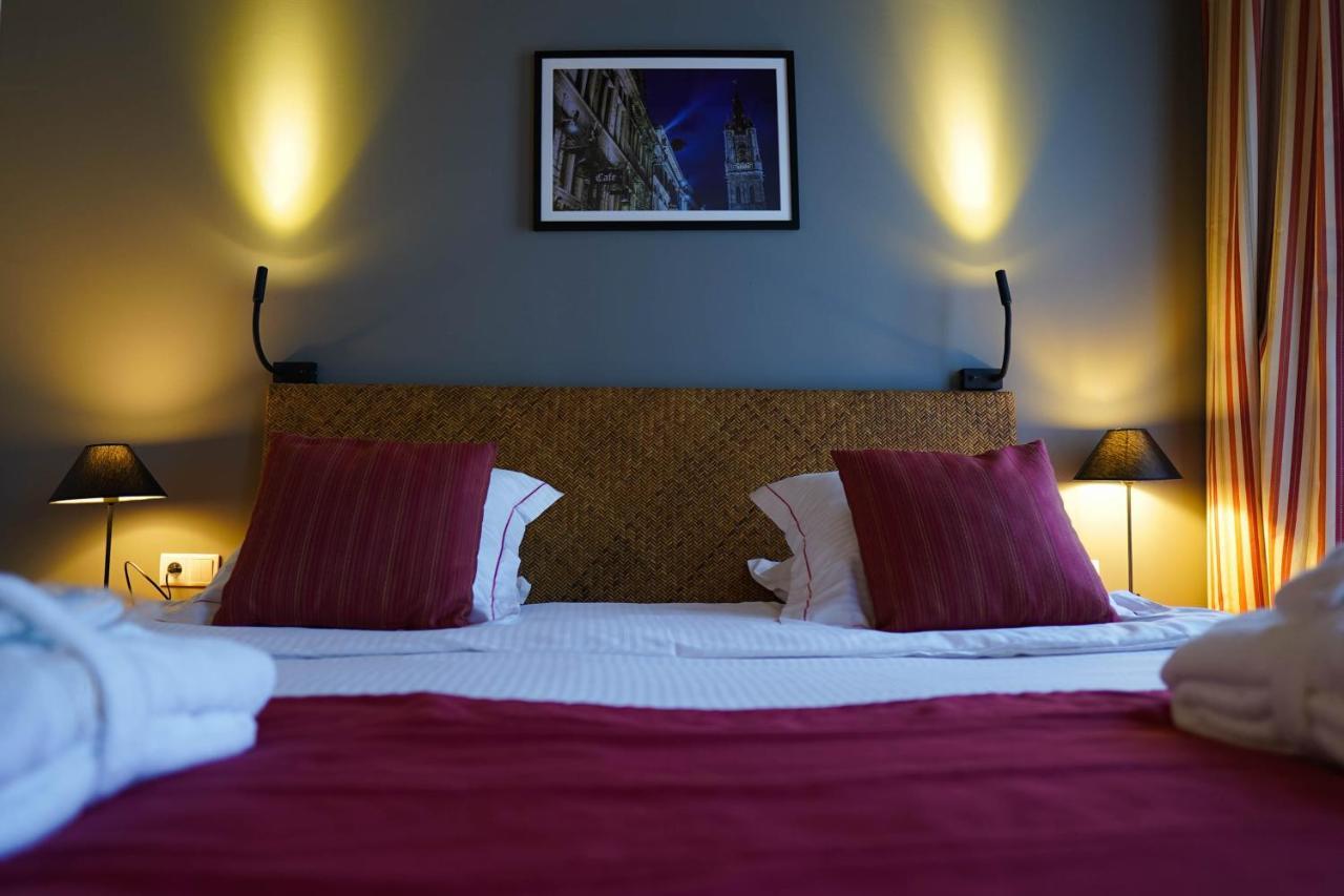 River Hotel 4*