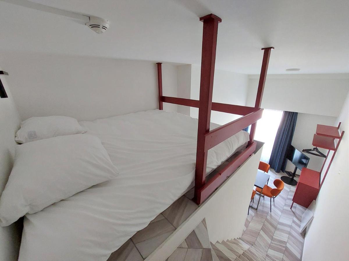Roxi Hotel 2*