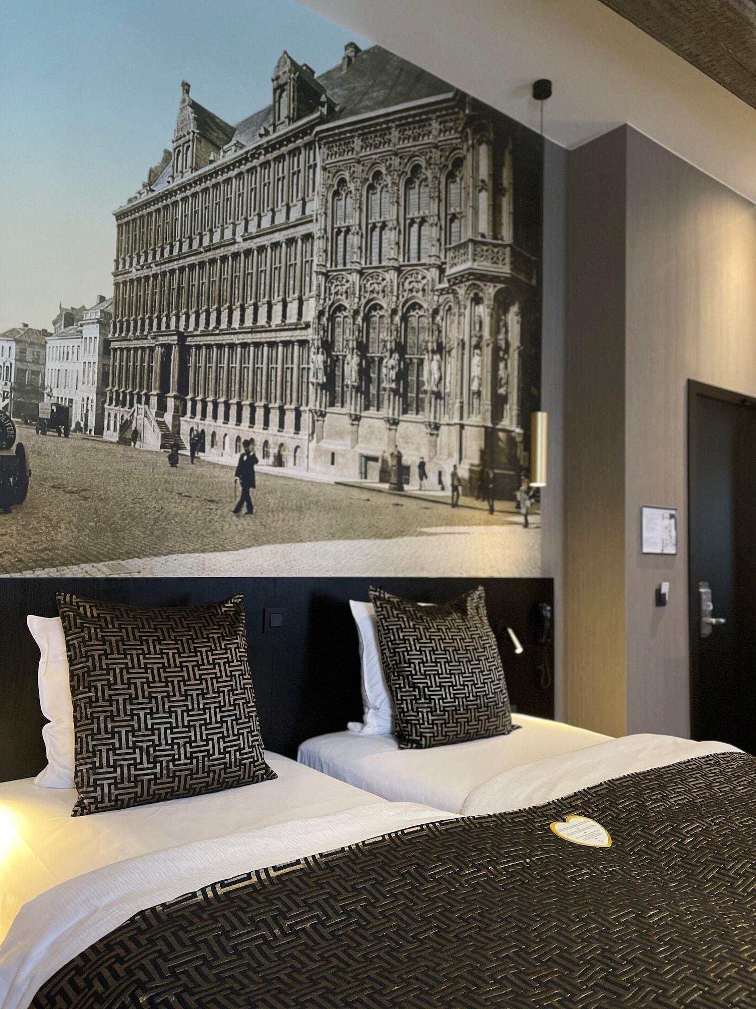 Harmony Hotel 4*