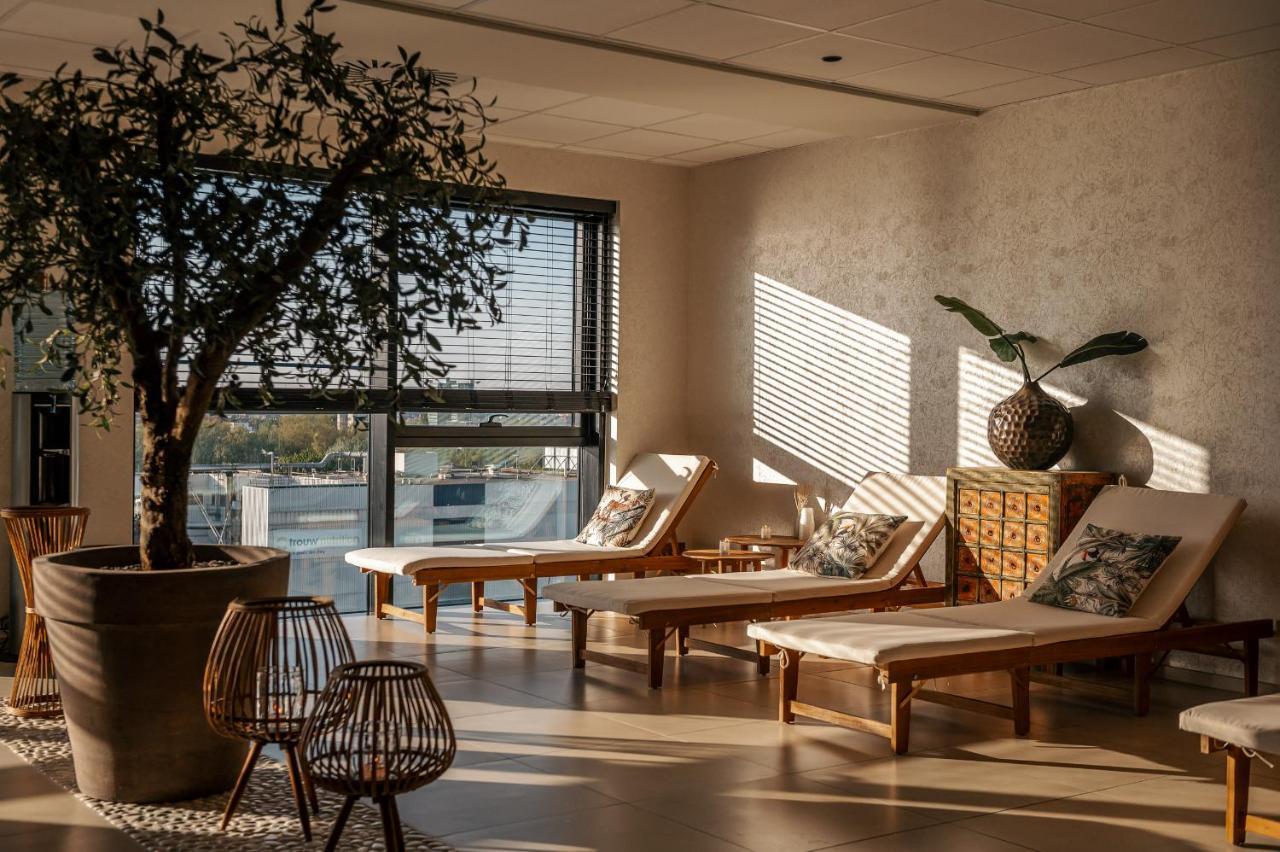 Hotel Der Valk 4*