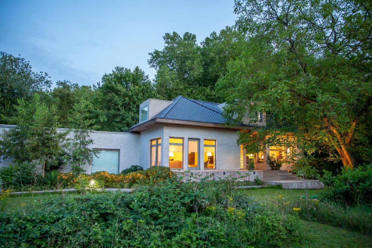 Marcel De Business & Travel Bed & Breakfast