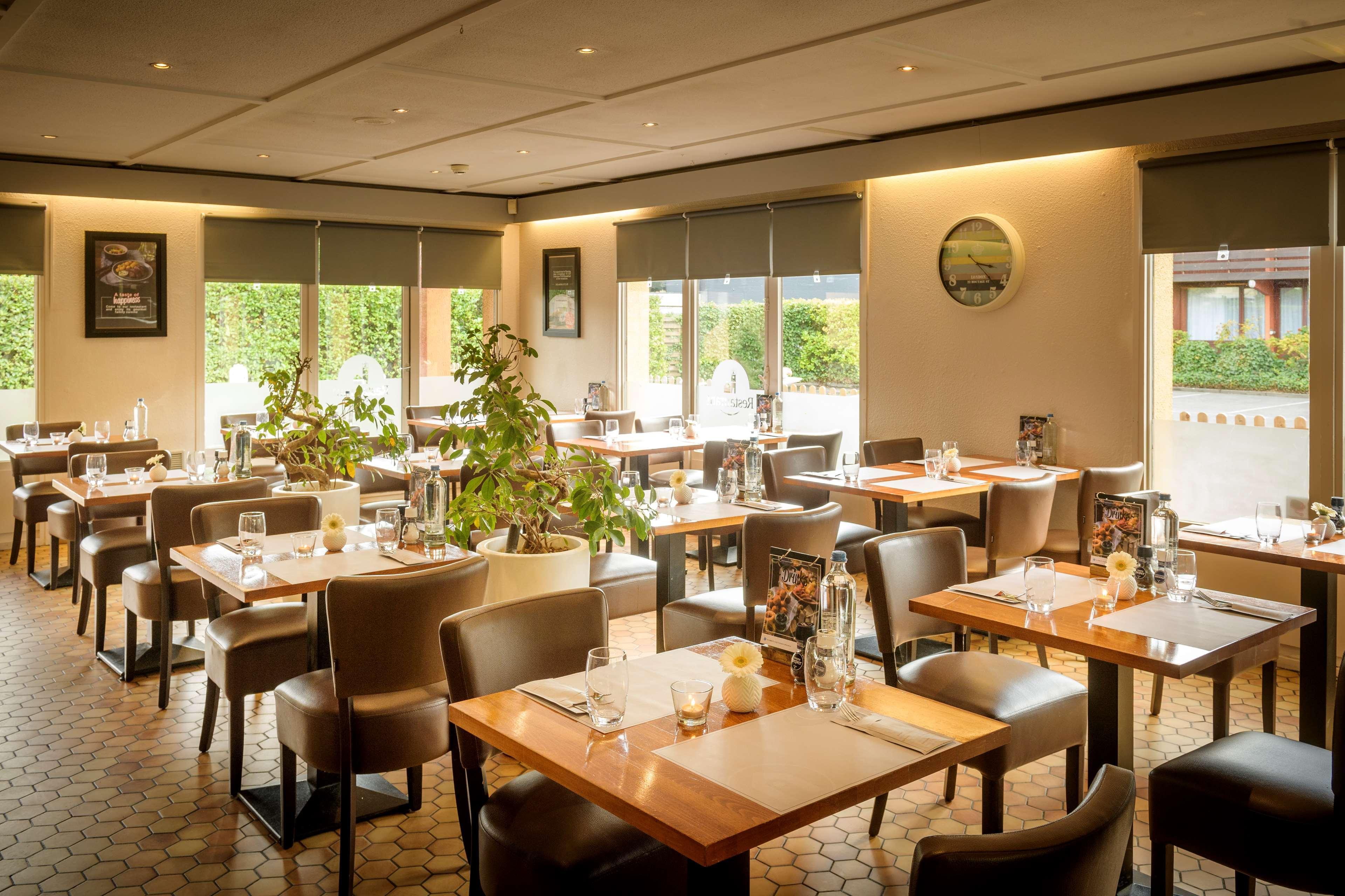Hotel Campanile & Restaurant 2*