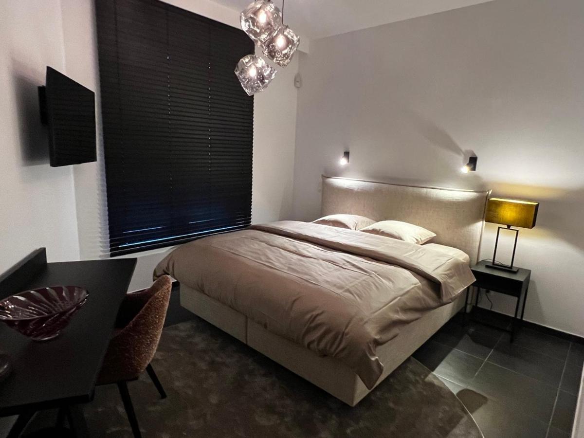 Maison Bed & Breakfast *