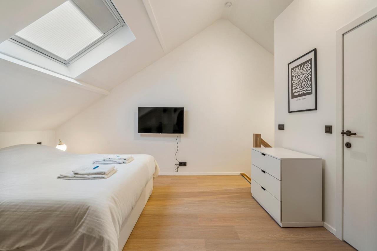 Mooie Vernieuwde Duplex In Hartje , Patershol * Ghent