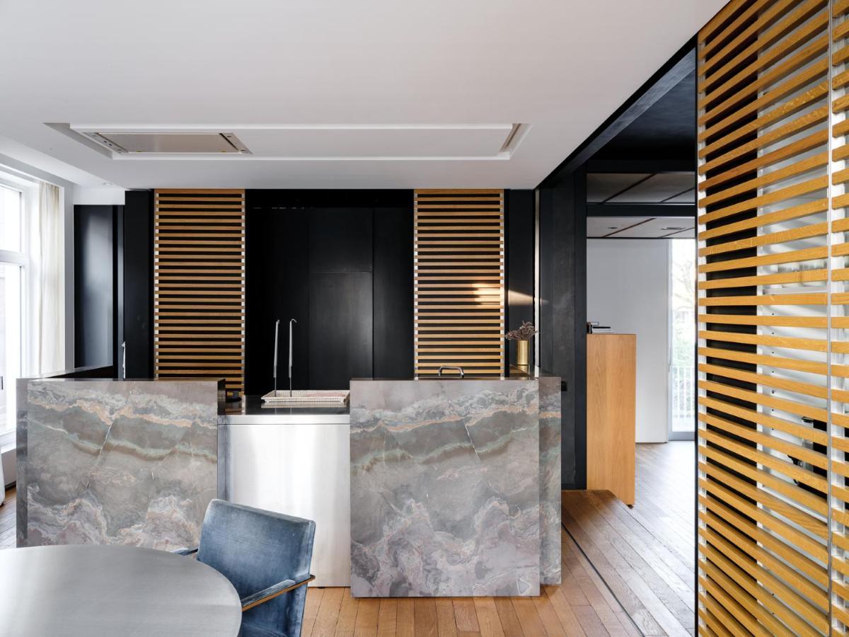 Ce Apartment *