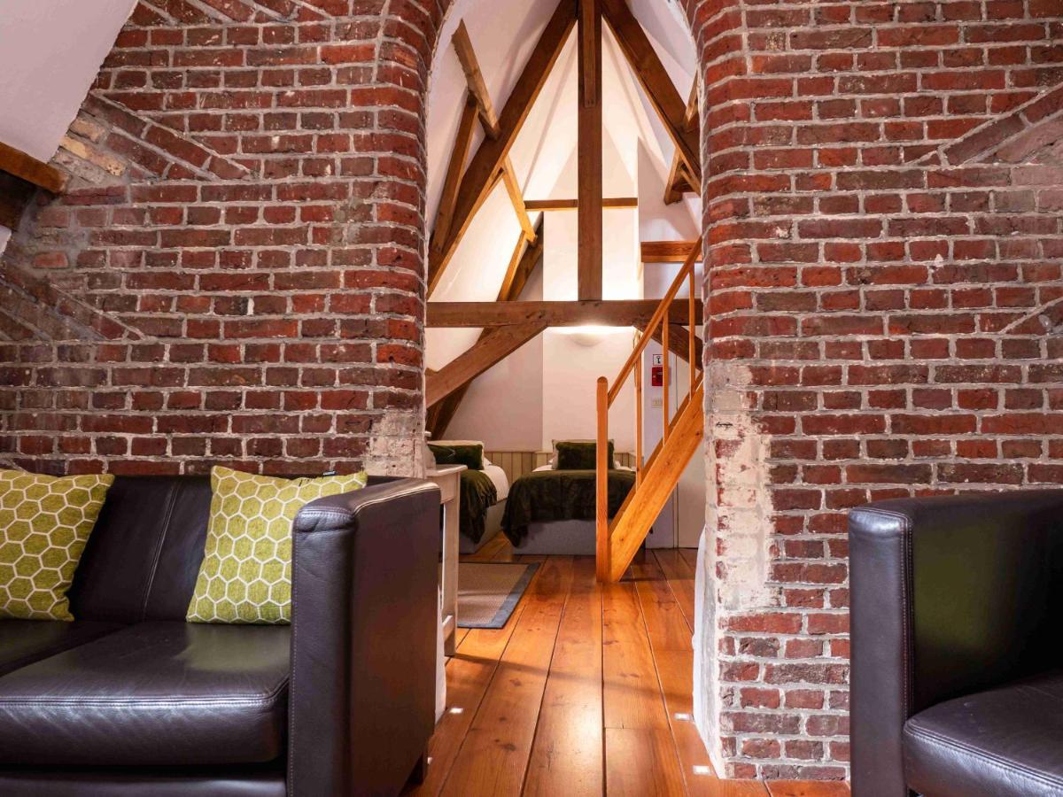 Hotel Monasterium Poortackere 3*