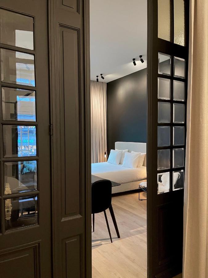 3 Bedroom Art-nouveau With Free Parking