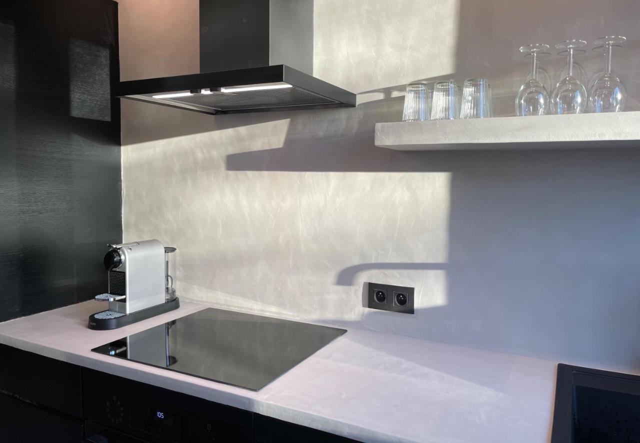 Appartement 3 Bedroom Art-nouveau With Free Parking *