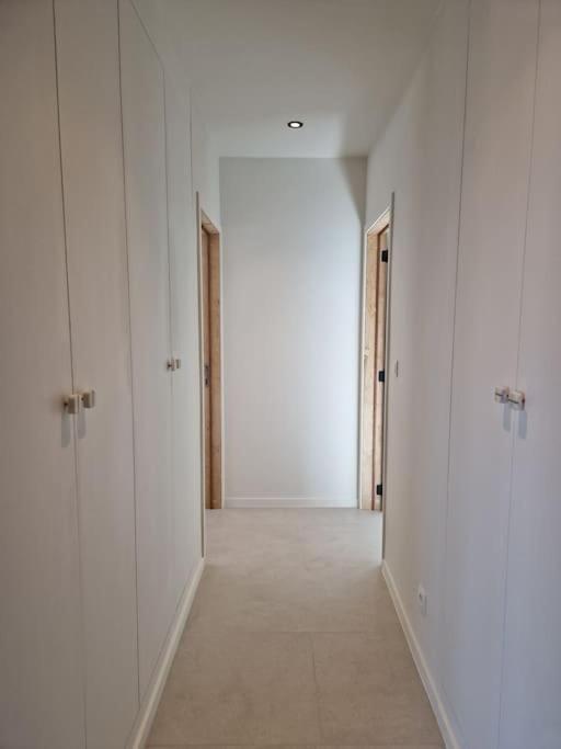 Phoenix Apartment *