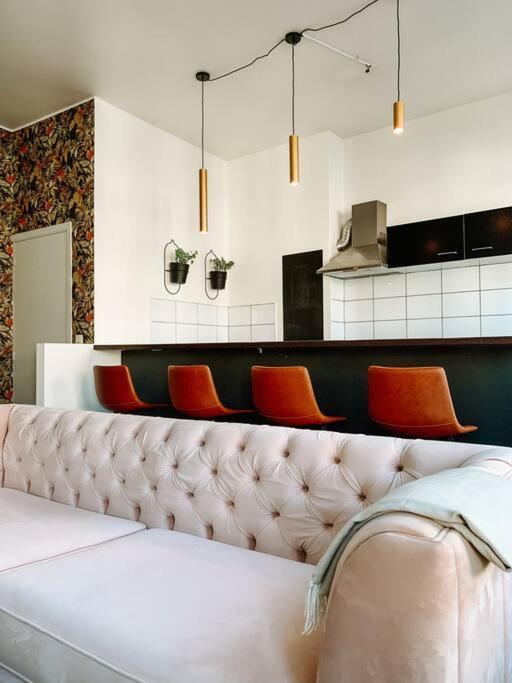 Apartment Center Boutique *