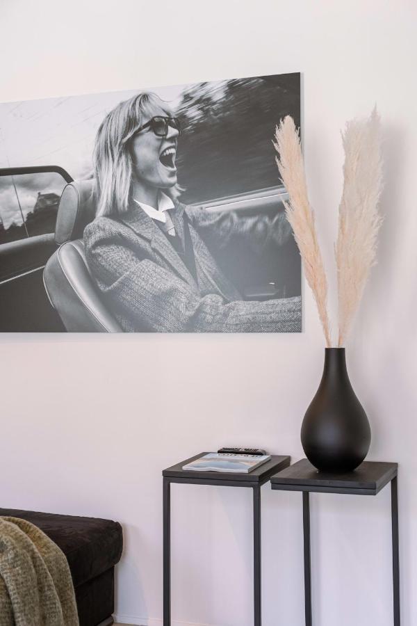 Apartment Renovated On Location In