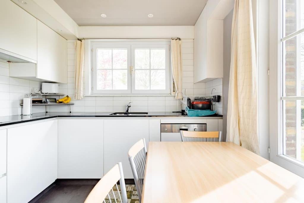 Private In A Beautiful Homestay Ghent