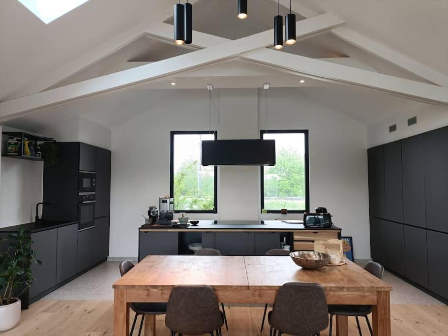 Holiday home 100% Vacation Feeling By The Waterside: Pian'eau