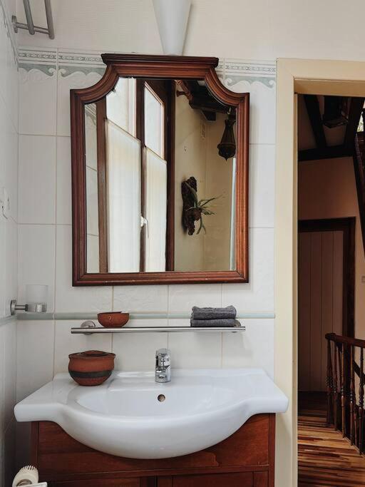 Romantic Unesco Medieval House In The Center Ghent