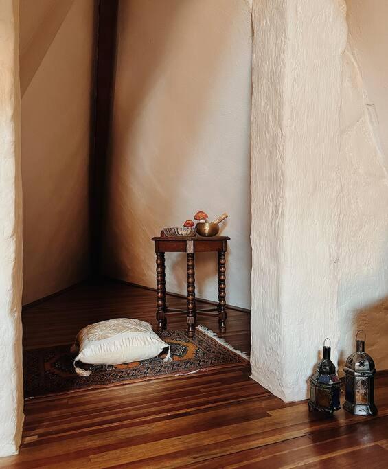 Apartment Romantic Unesco Medieval House In The Center Ghent