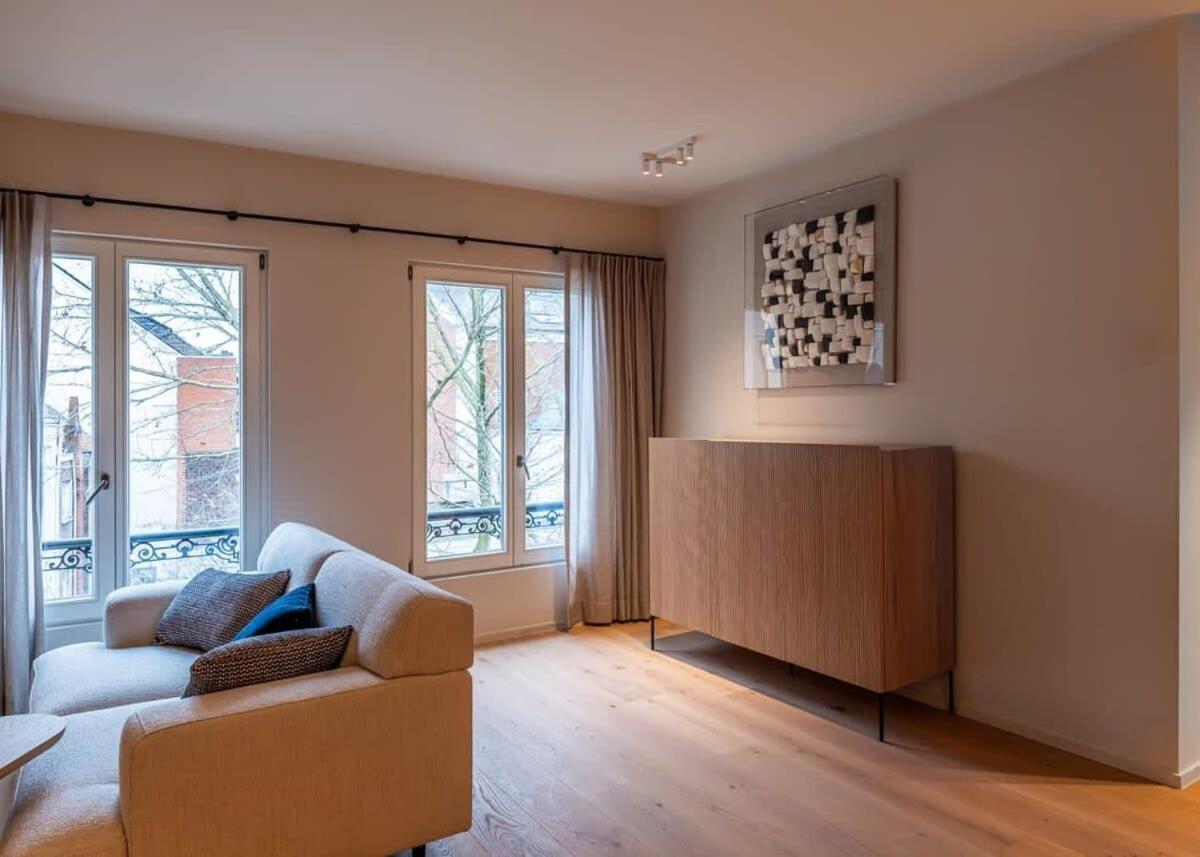 Huswell - Romantic Getaway With Terrace In Apartment Ghent
