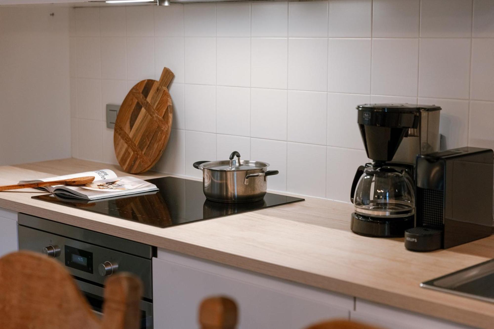 Apartment Huswell - Pleasant On Location In *