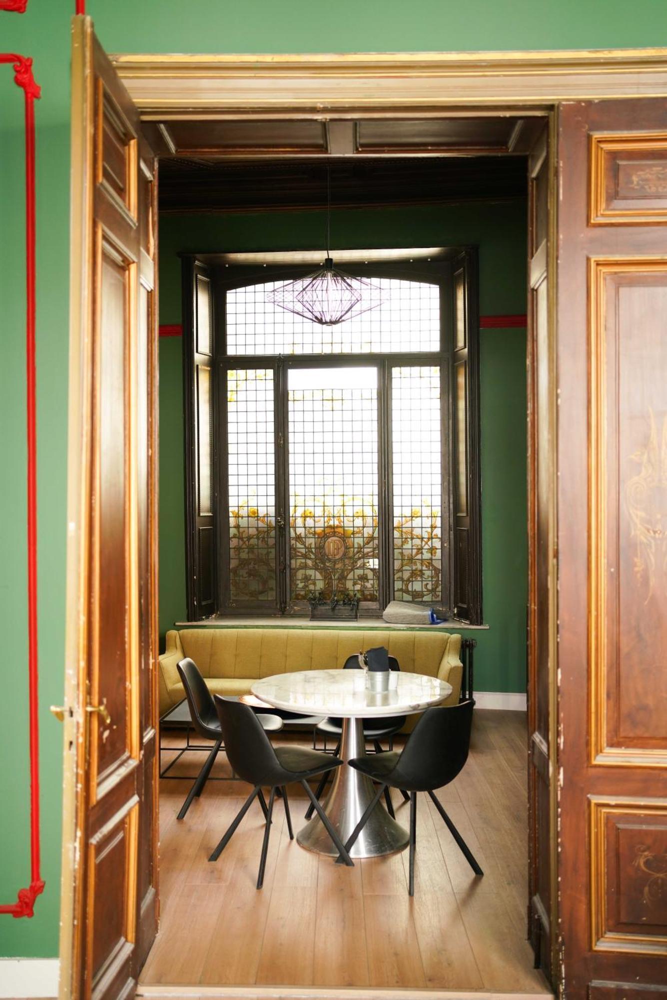 Heirloom - The Mansion Hotel 3*