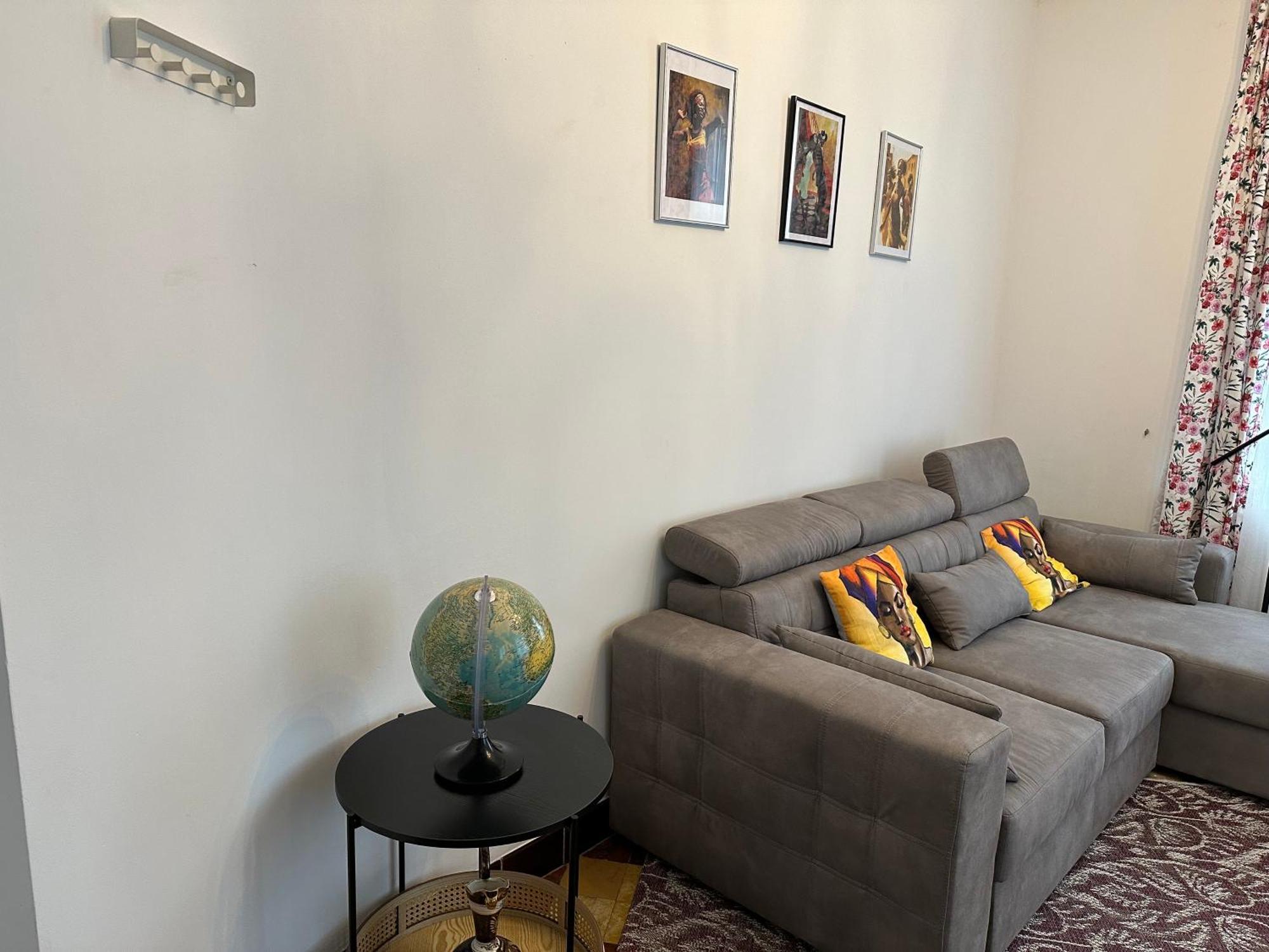 Dokstudio50 Homestay *
