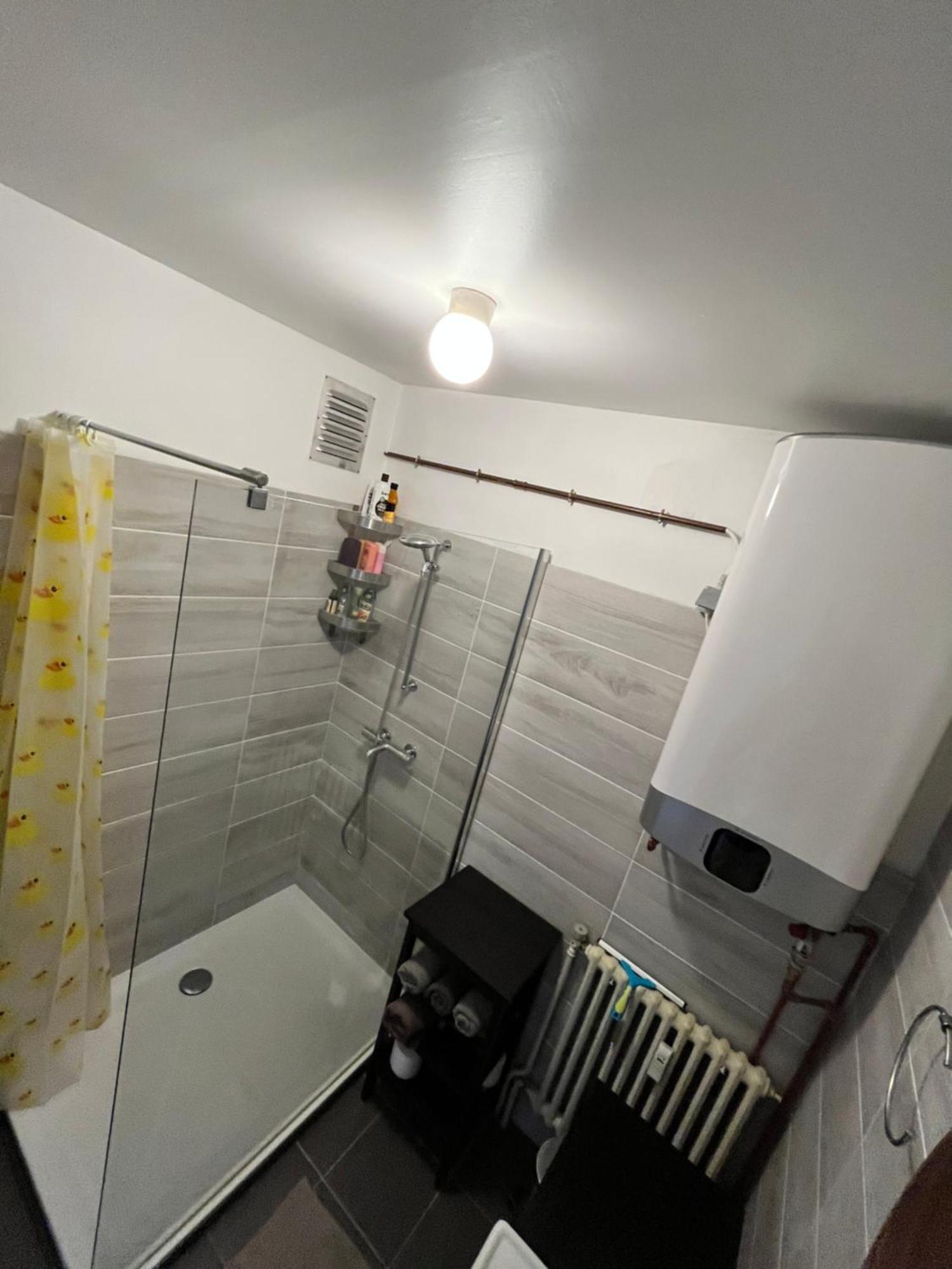 Spacious 2 Bedroom App In The Center With Balcony Appartement Gent