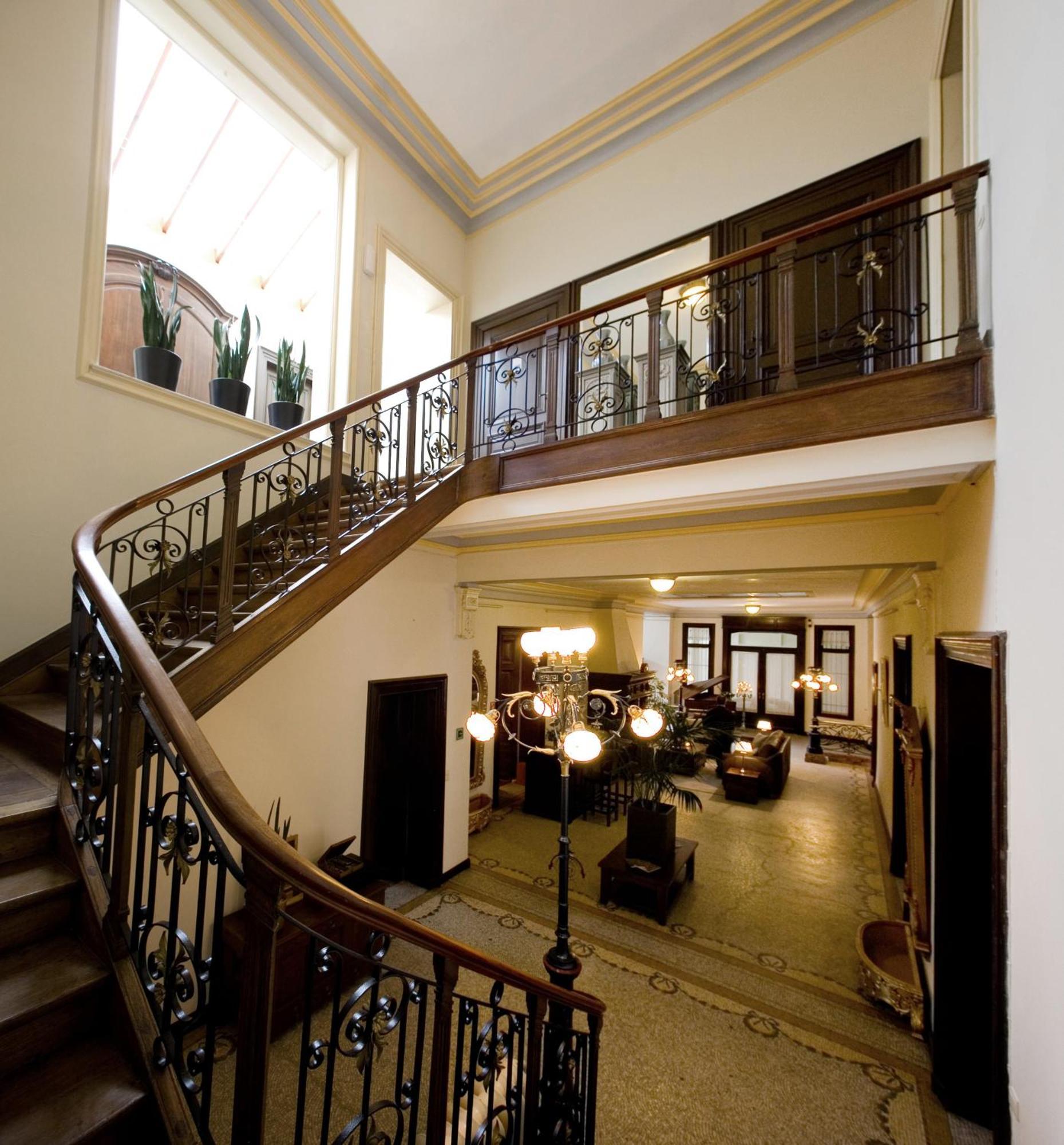 Charme Hancelot Hotel