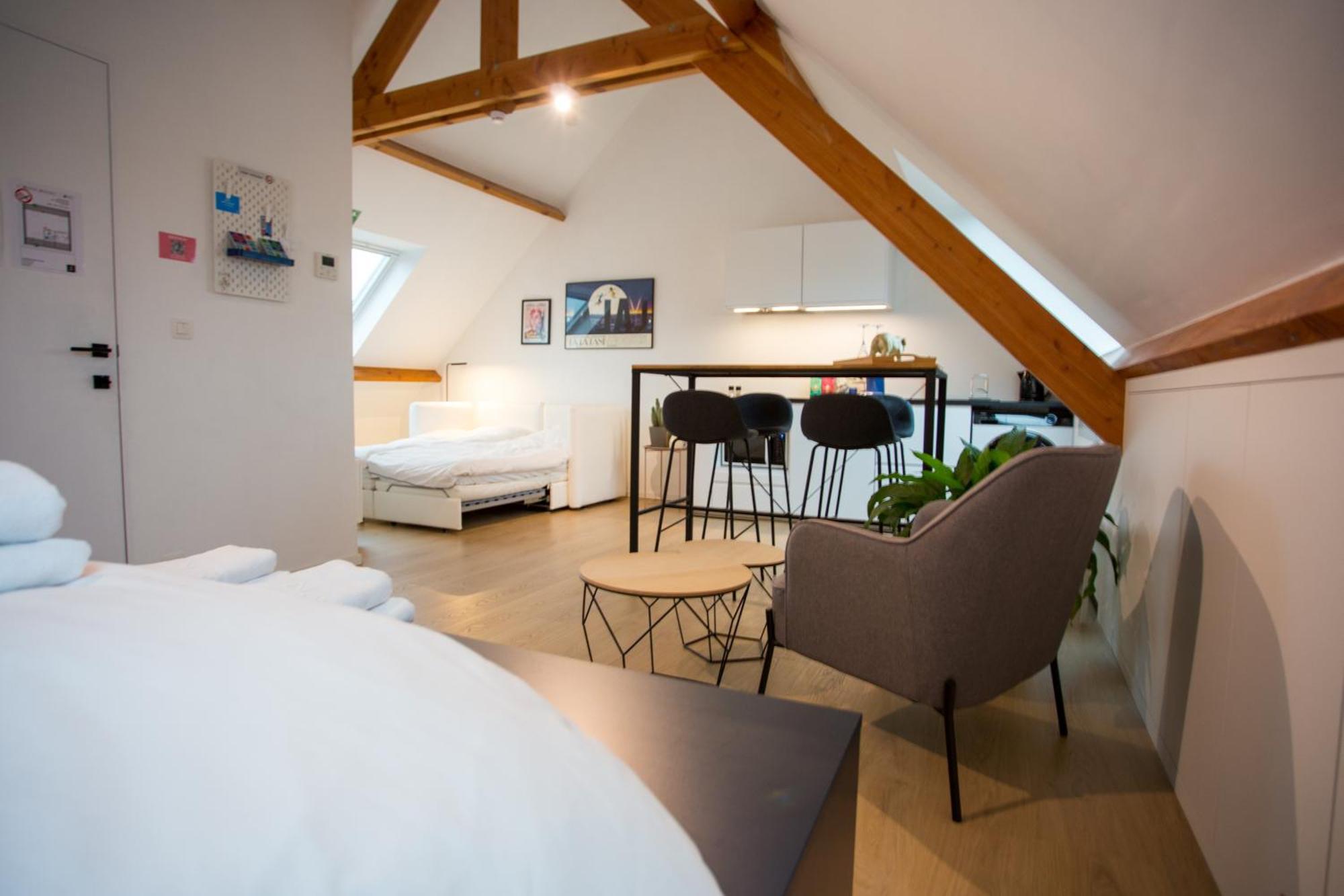 Apartment Lovely & Stylish At P36 Gent, Near The Center