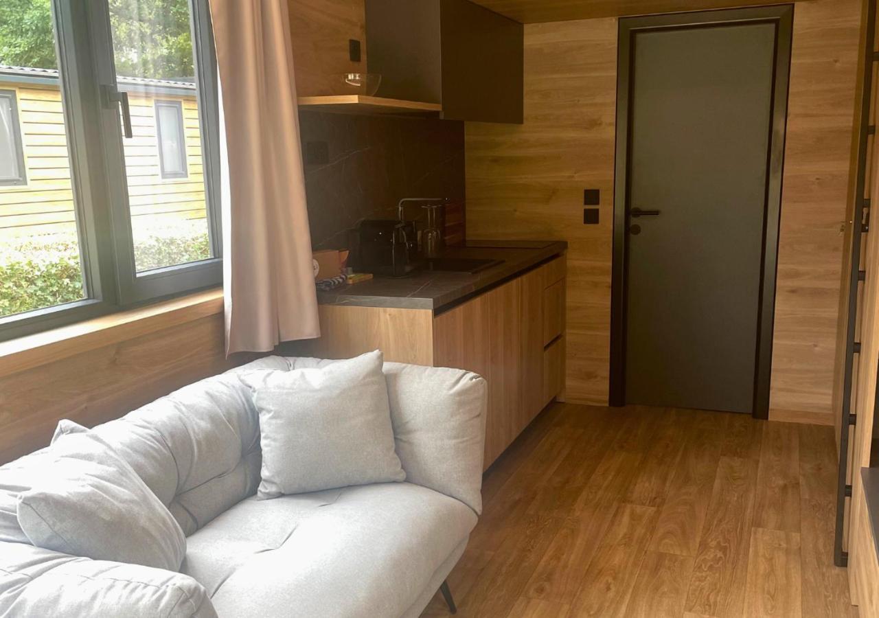 Urban Gardens 4*