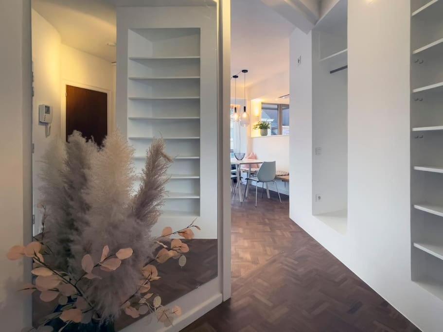 Cosy For 2p-6p @ Apartment