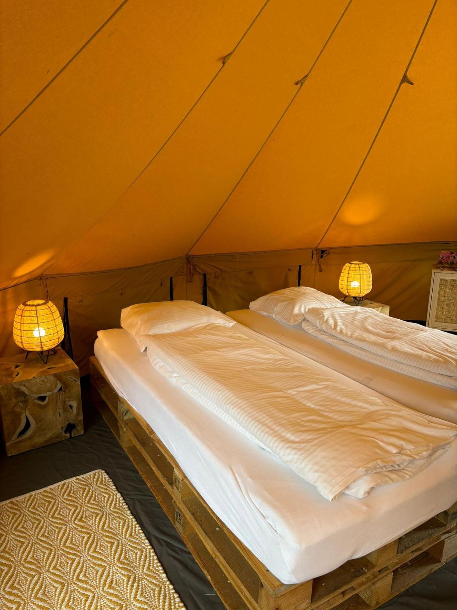 Campsite Glamping Bivak - Urban Gardens *