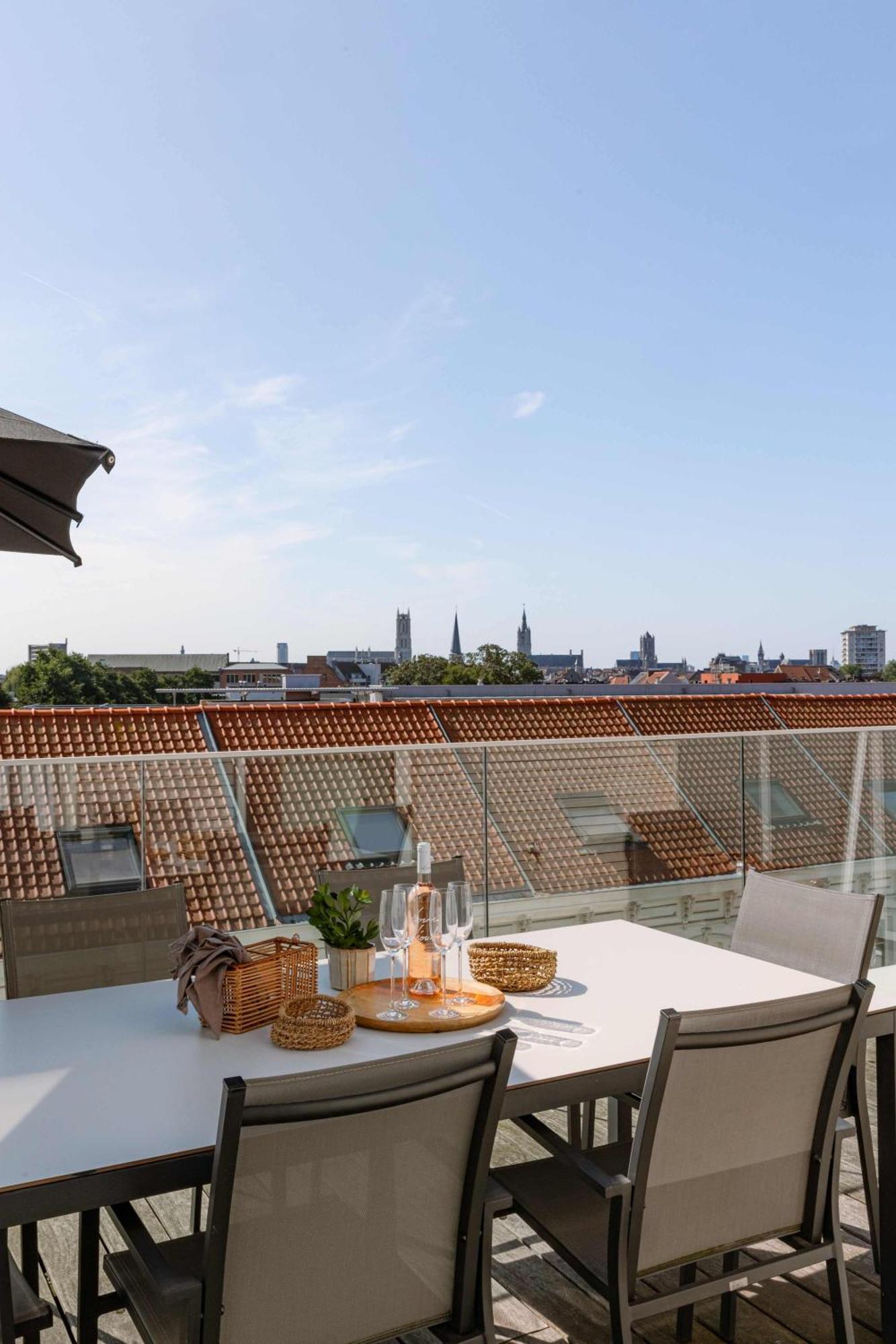 Appartement Huswell - Spacious In With Big Terrace *