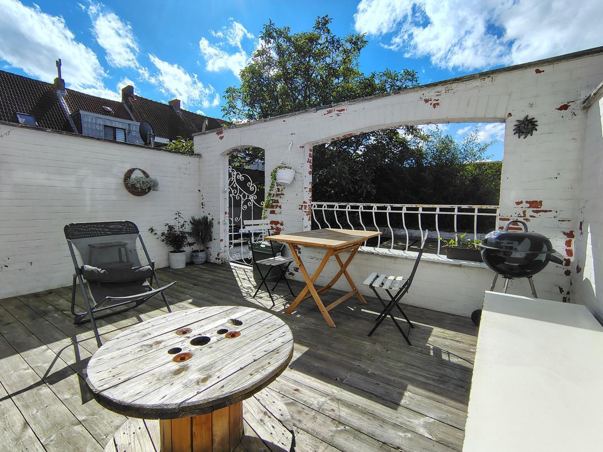Apartment Cosy With Big Quiet & Sunny Terras