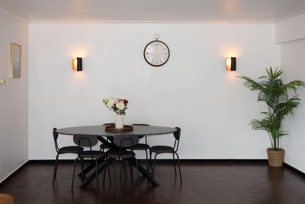 Apartment 2br And 1lr Apt, Only 15mins To Gravensteen Castle *