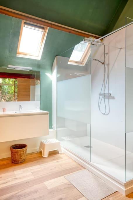 Cozy Retreat With Sauna Near Gent-st-pieters * Ghent