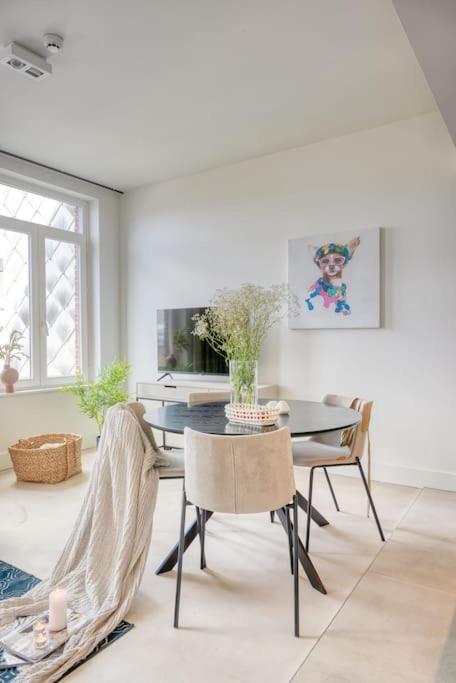 Light-filled Haven In