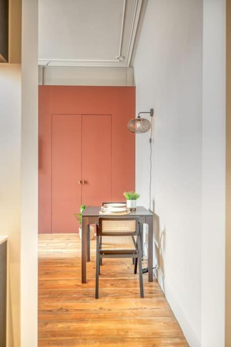 Apartment Ghent's Historic Gem - Your Perfect Hideaway Ghent
