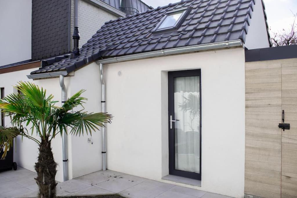 Tiniest House Of Zwijnaarde *