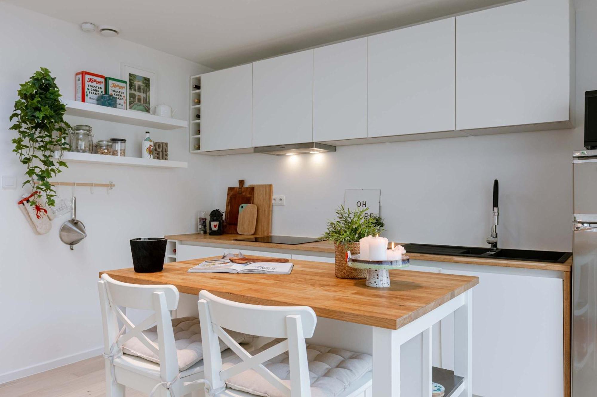 Huswell - Charming Townhouse In Perfect For 6 Guests