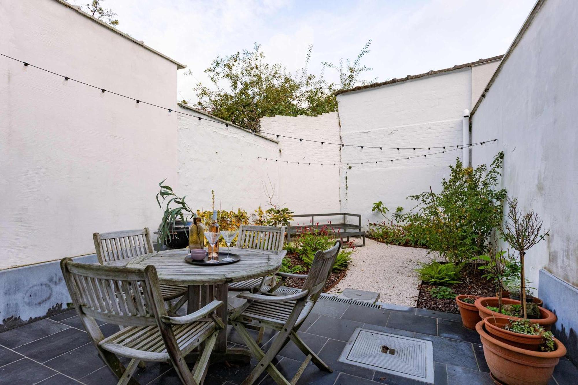 Huswell - Charming Townhouse In Perfect For 6 Guests Ghent