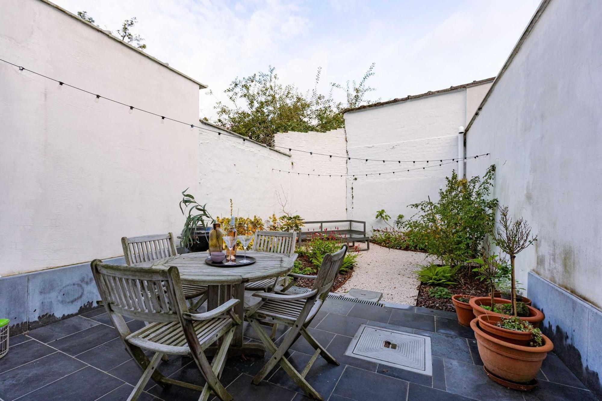 Huswell - Charming Townhouse In Perfect For 6 Guests