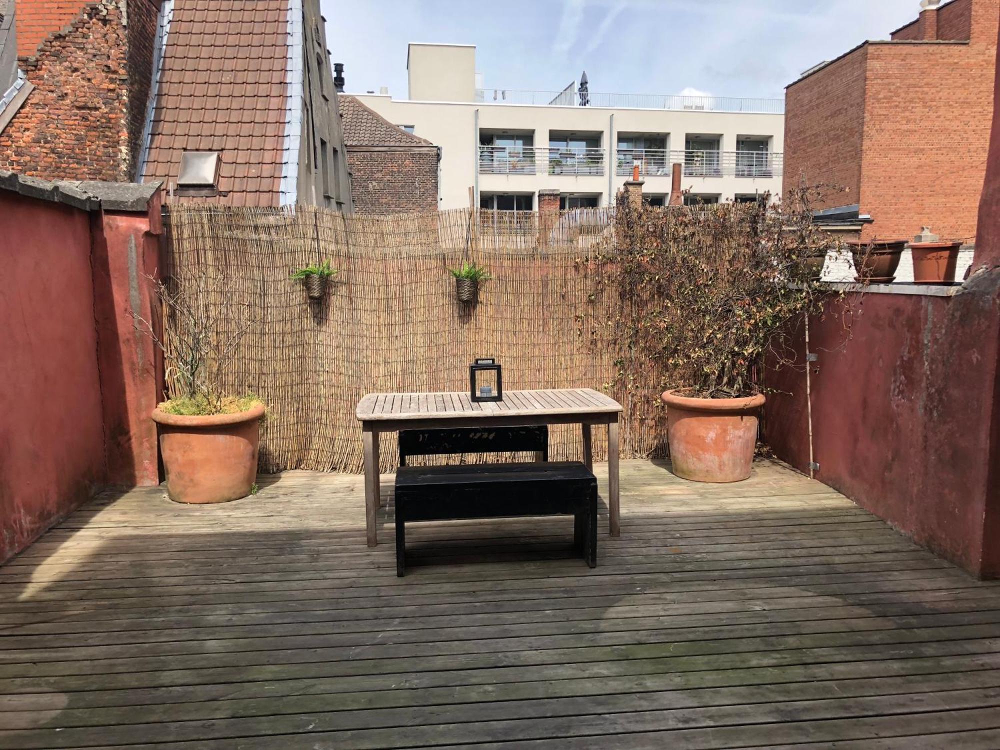 Spacious Duplex With Terrace In The Middle Of The Center Apartment