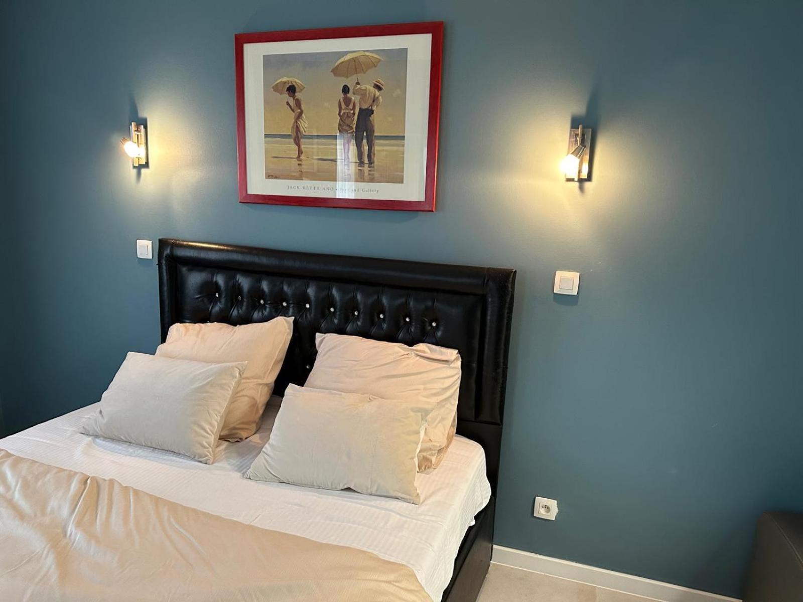 Blue Bed & Breakfast