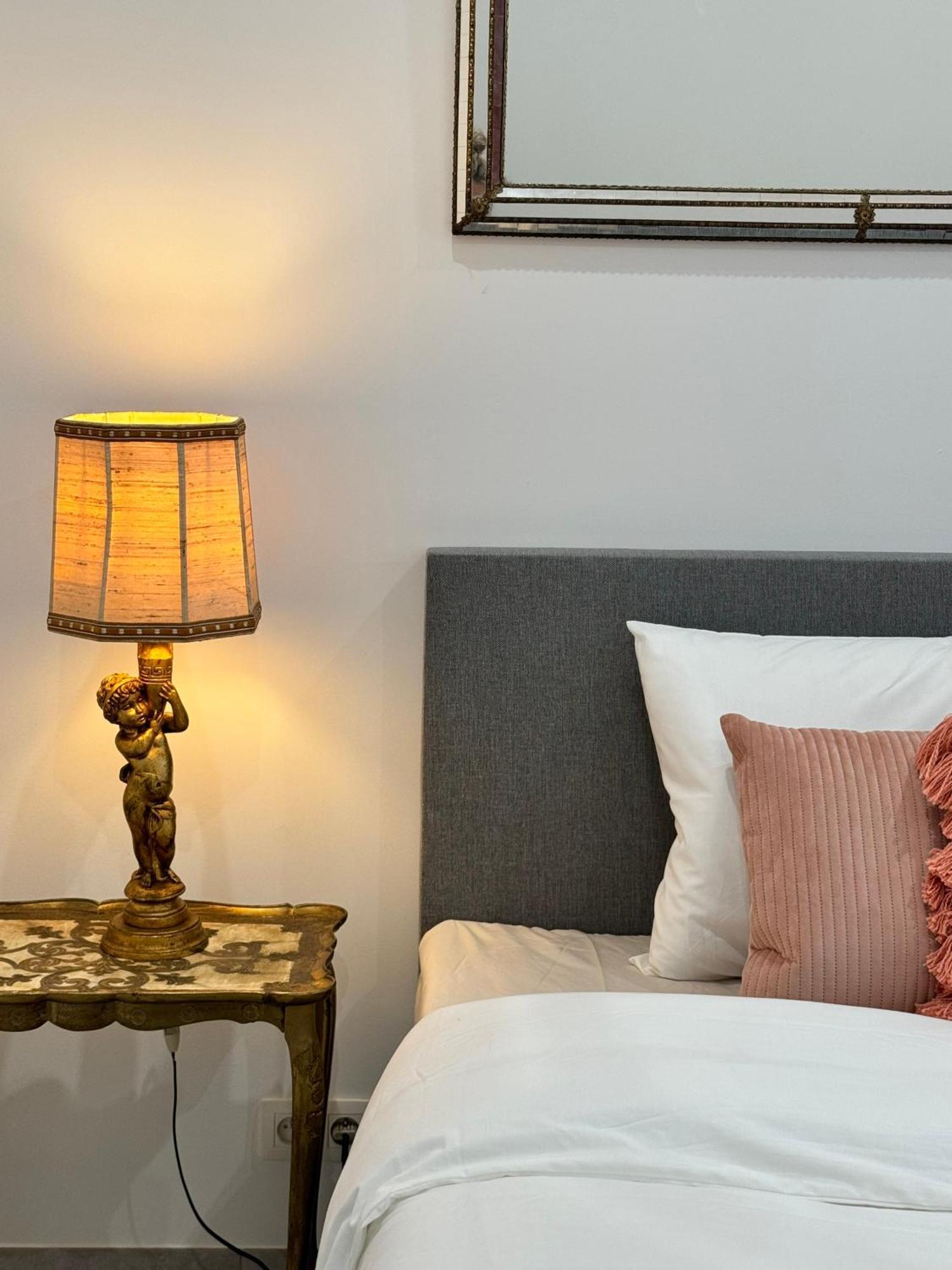 Bnb Maison Gent Bed & Breakfast