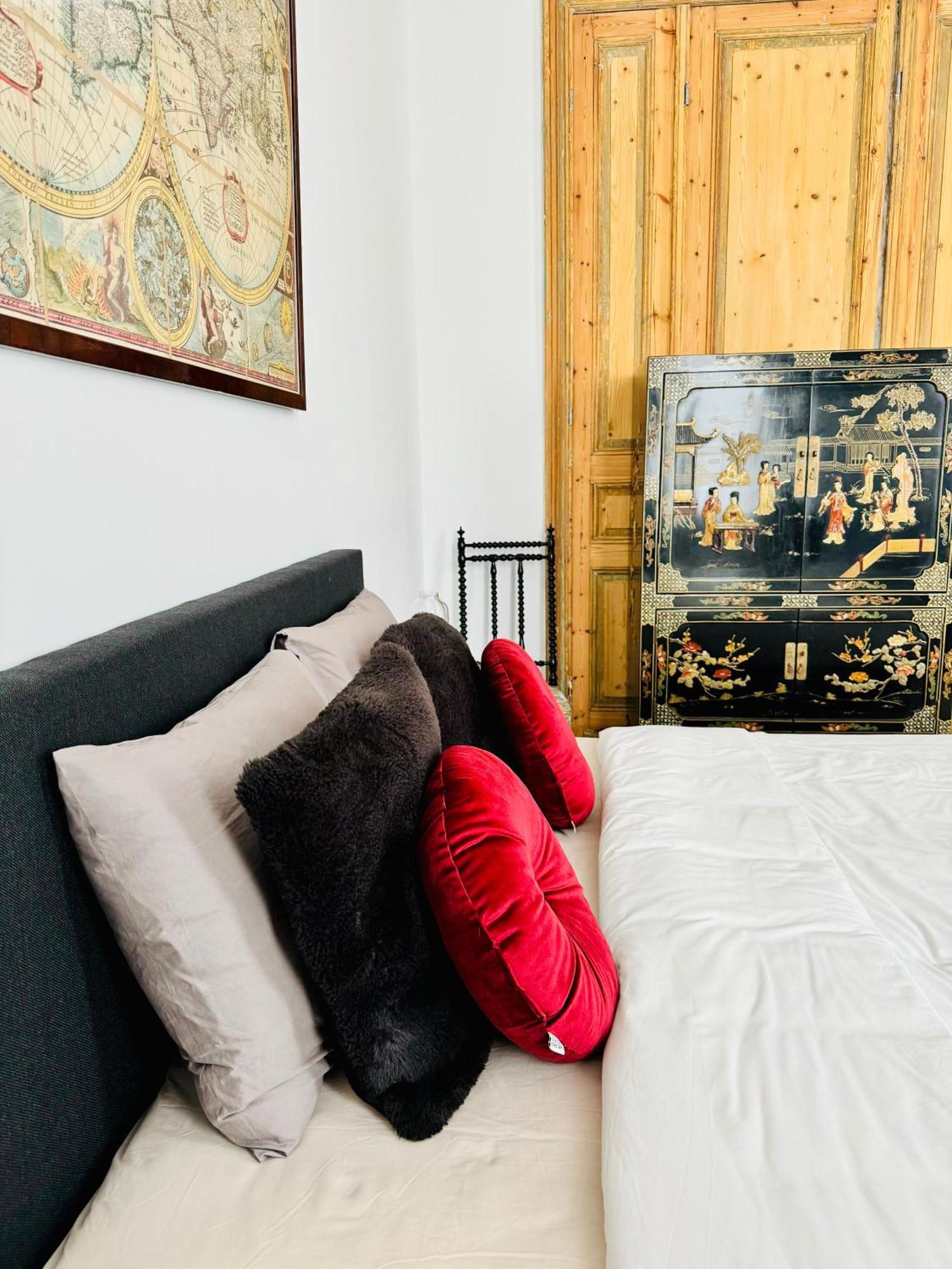 Bnb Maison Gent Bed & Breakfast