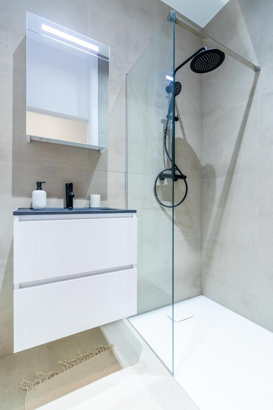 Sleek - Urban Elegance In The Heart Of *