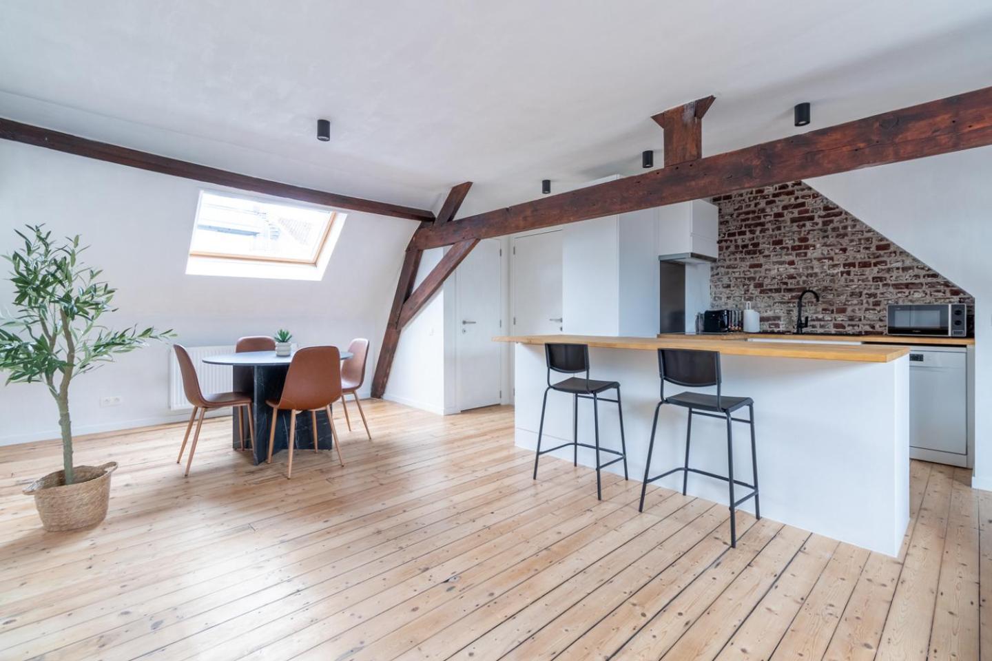 Sleek - Urban Elegance In The Heart Of * Ghent