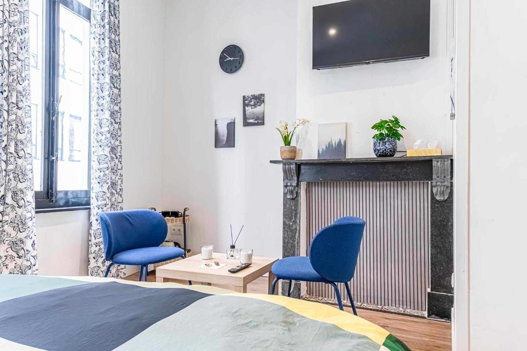 Lovely & Comfortable At Heart Of *