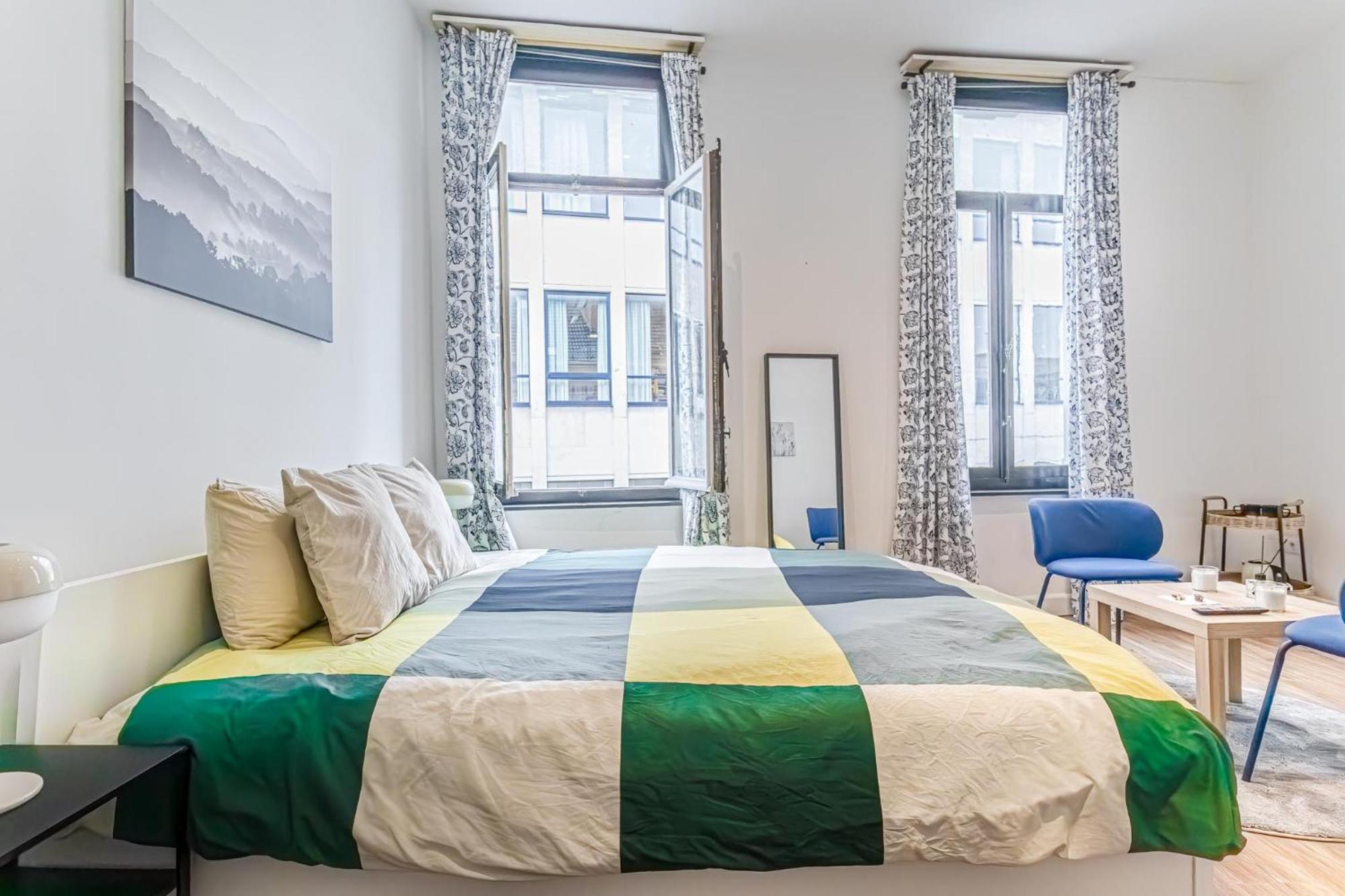Lovely & Comfortable At Heart Of *
