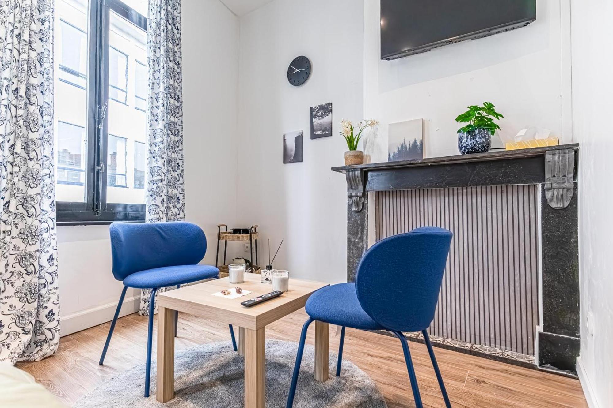 Apartment Lovely & Comfortable At Heart Of